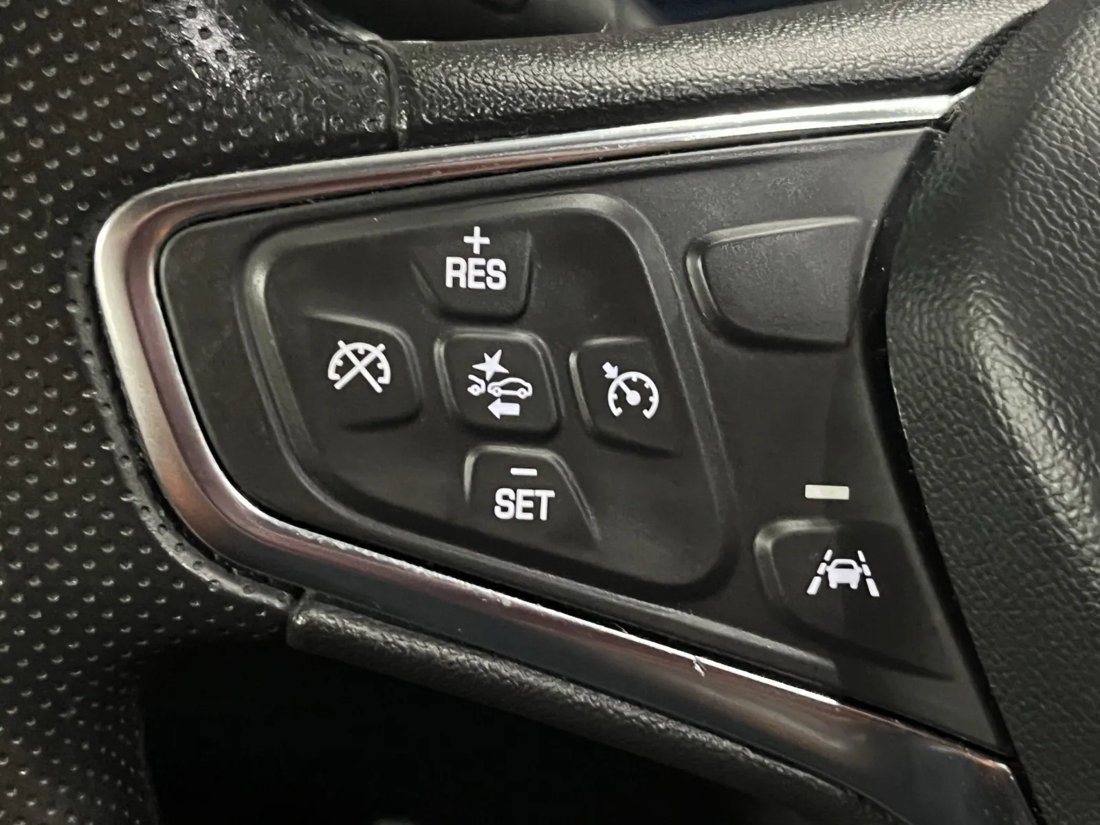 Chevrolet Equinox photo 16
