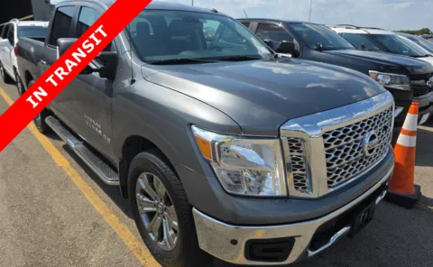 Gray 2019 Nissan Titan SV for sale in Alvin, TX