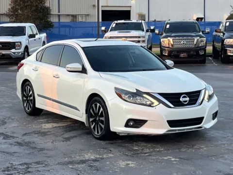 Another view of 2017 Nissan Altima 2.5 SL for sale in Alvin, TX at Auto Boutique Texas