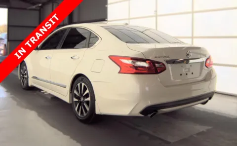 More photos of 2017 Nissan Altima 2.5 SL at Auto Boutique Texas, TX
