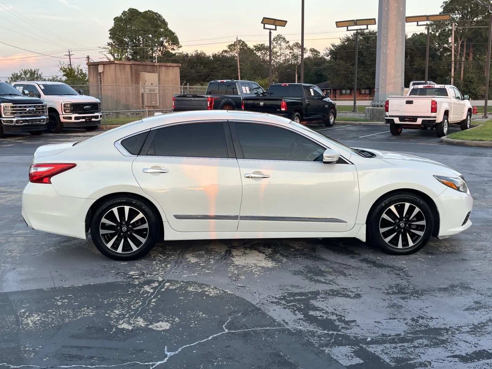 Nissan Altima photo 12
