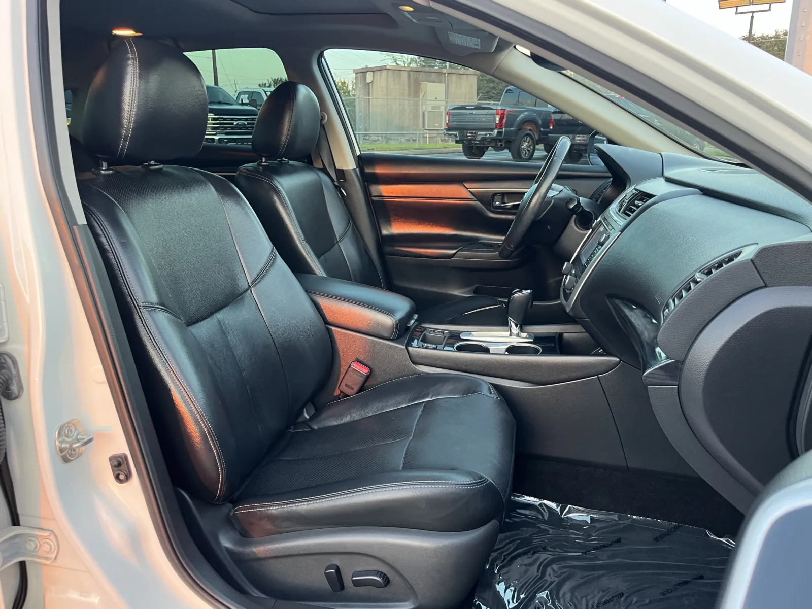 Nissan Altima photo 29