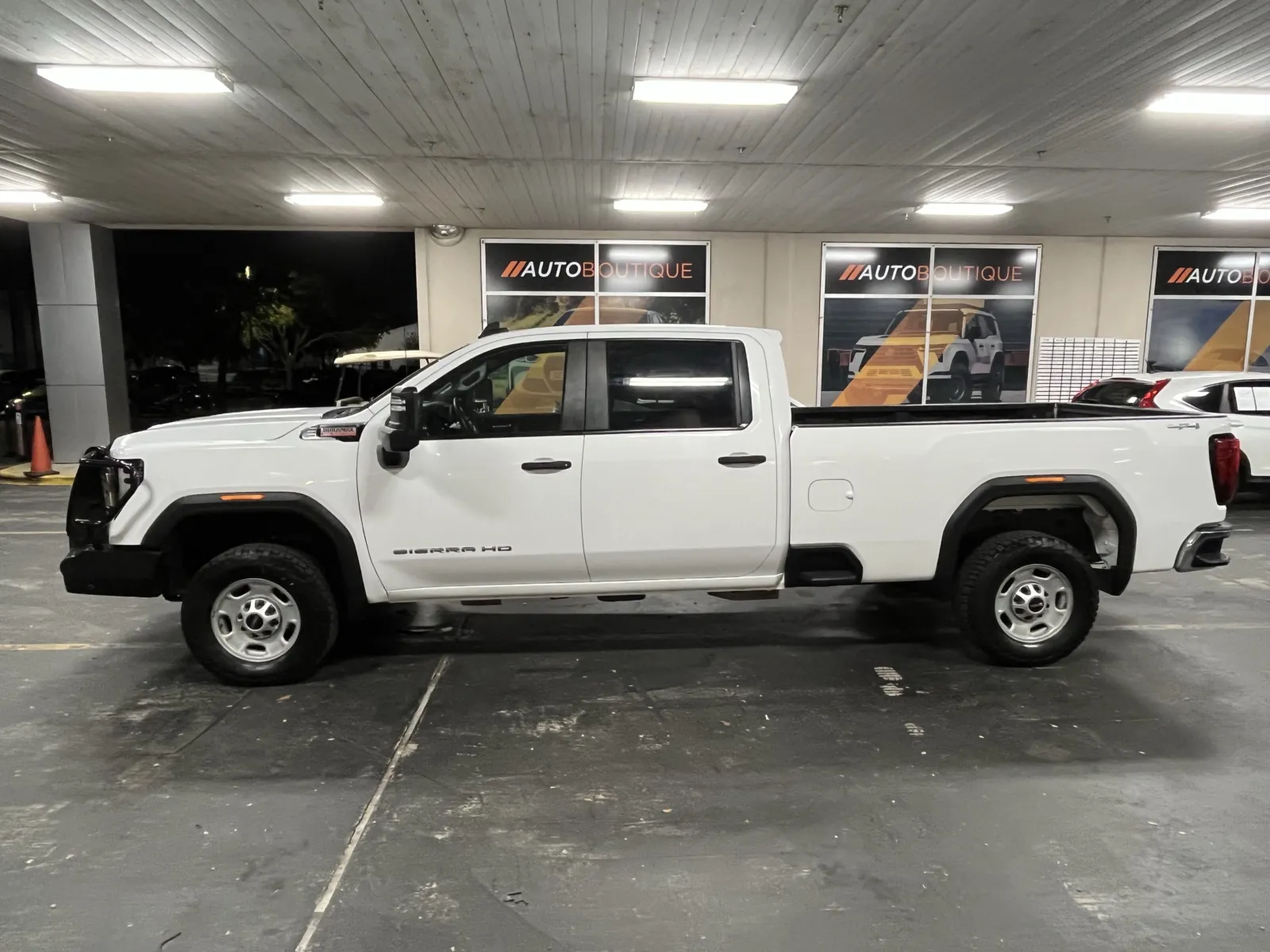 2024 GMC Sierra 2500HD Pro - Photo 10