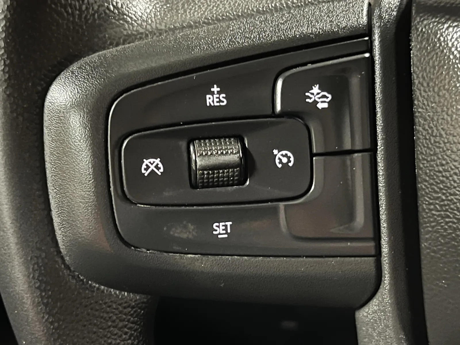 2024 GMC Sierra 2500HD Pro - Photo 16