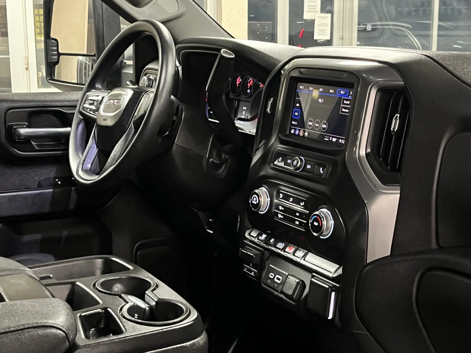 2024 GMC Sierra 2500HD Pro - Photo 13