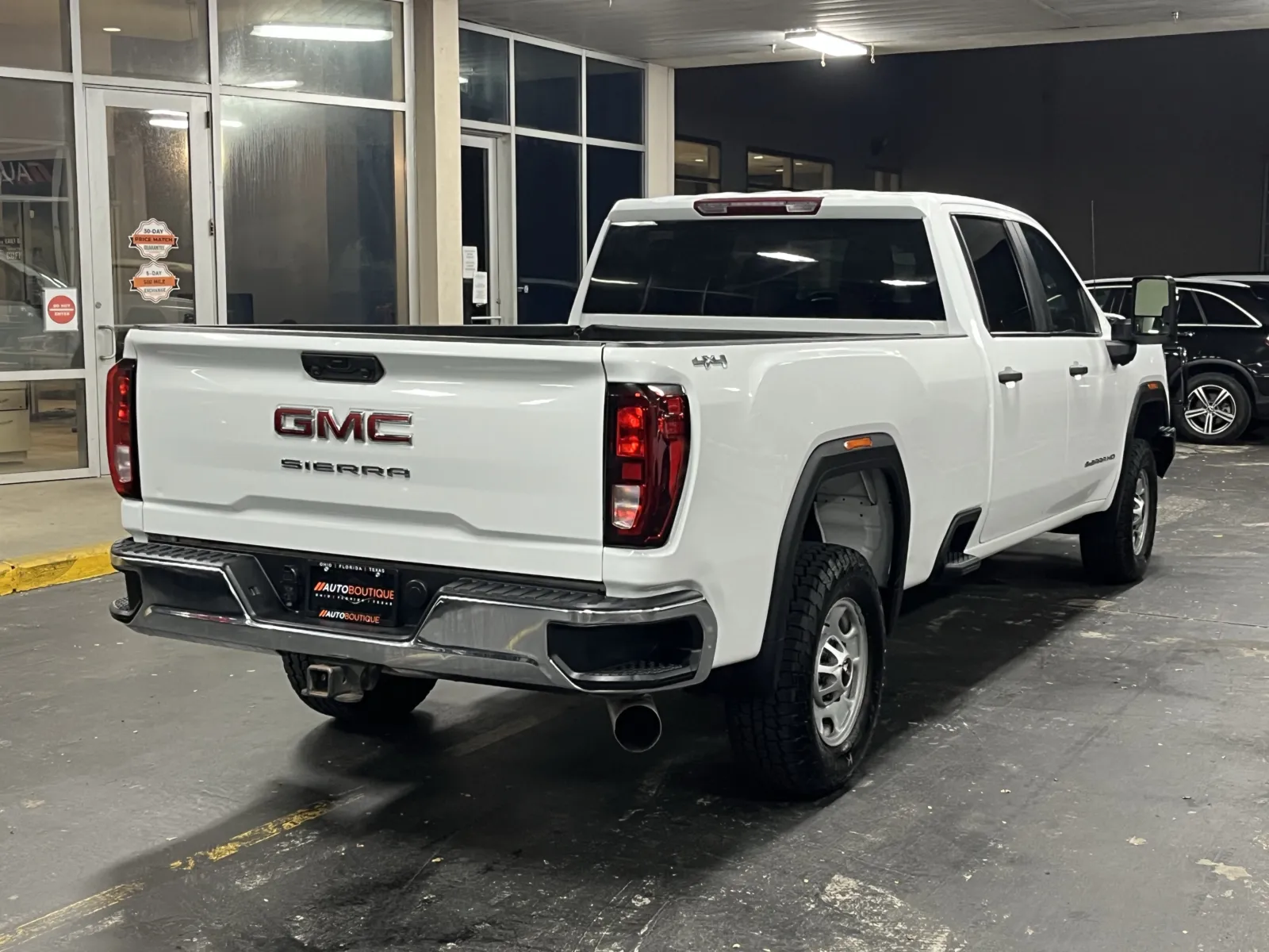 2024 GMC Sierra 2500HD Pro - Photo 9