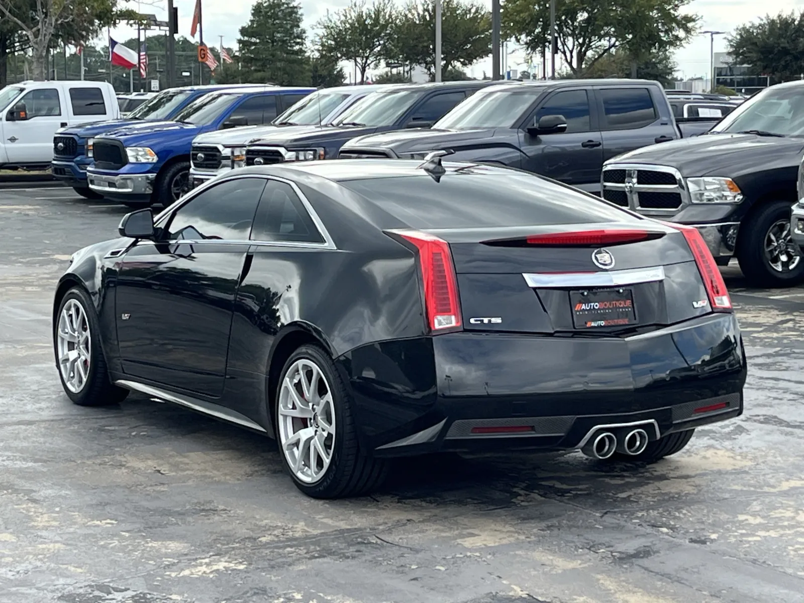 Cadillac CTS-V Coupe photo 10