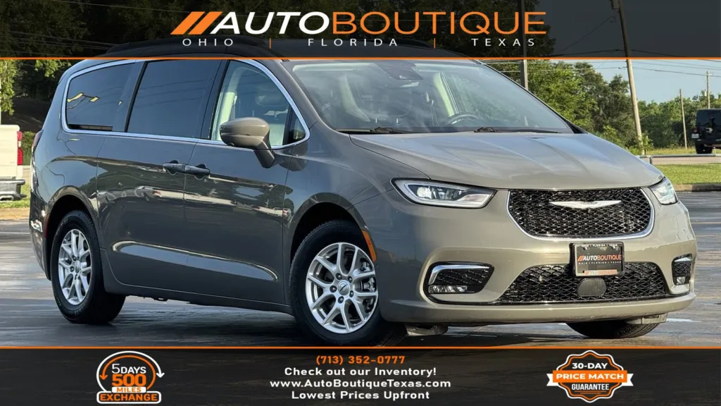 2022 Chrysler Pacifica Touring L for sale in Alvin, TX