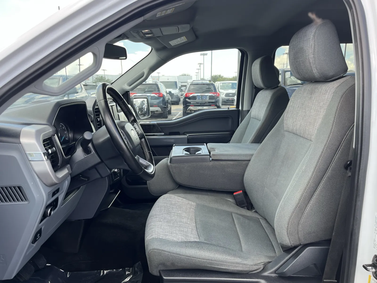 Ford F-150 photo 24