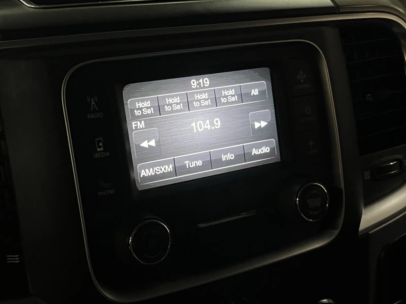Ram 1500 photo 6