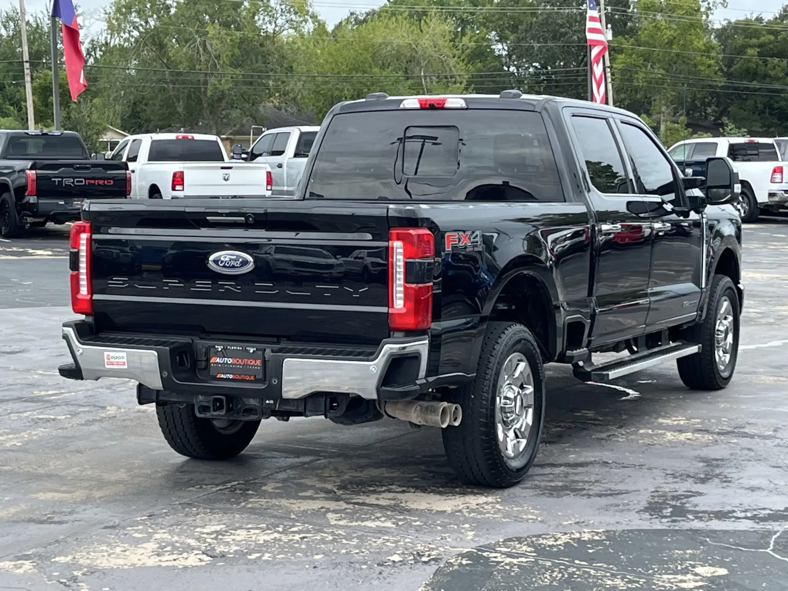 Ford F-250 photo 9