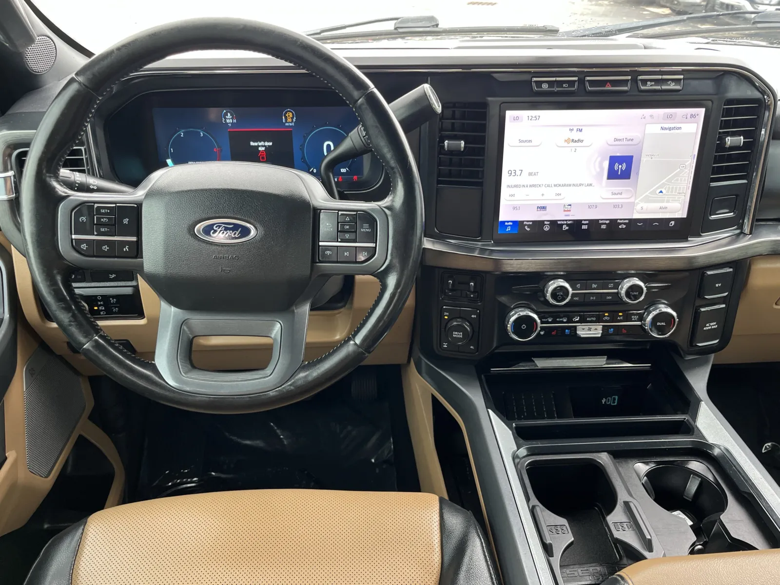 Ford F-250 photo 14