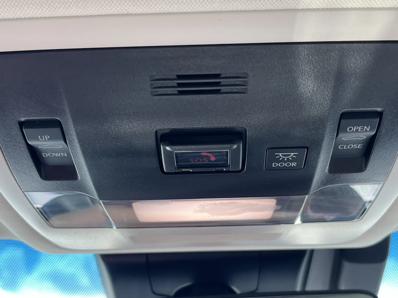 Lexus ES photo 21