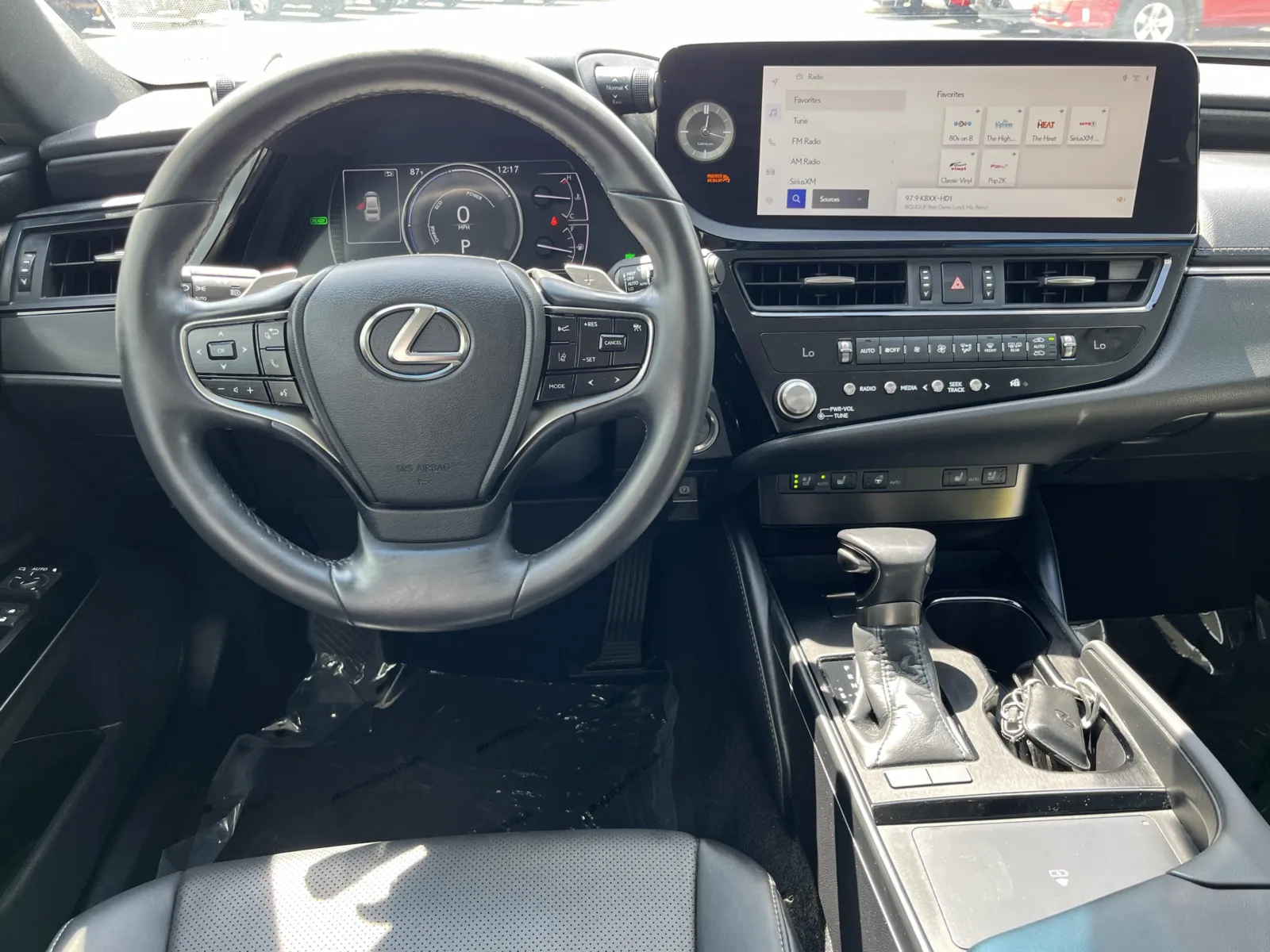 Lexus ES photo 15