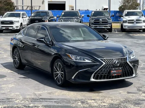 Another view of 2023 Lexus ES 300h for sale in Alvin, TX at Auto Boutique Texas