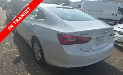 More photos of 2023 Chevrolet Malibu LS at Auto Boutique Texas, TX