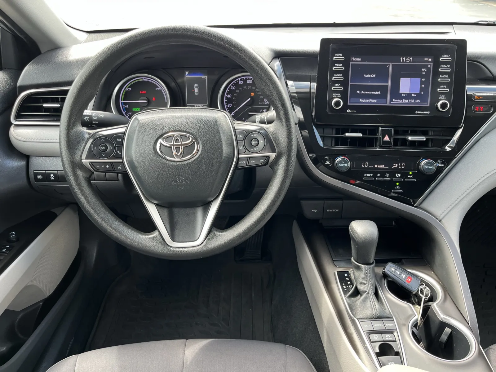 Toyota Camry photo 14