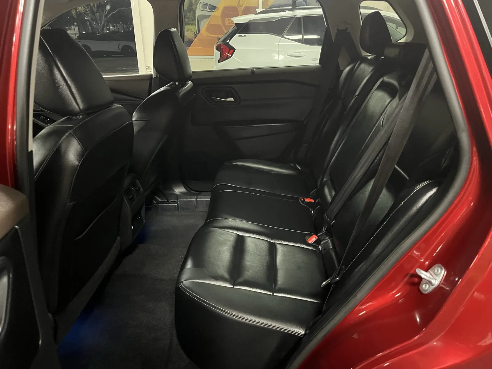 Nissan Rogue photo 27