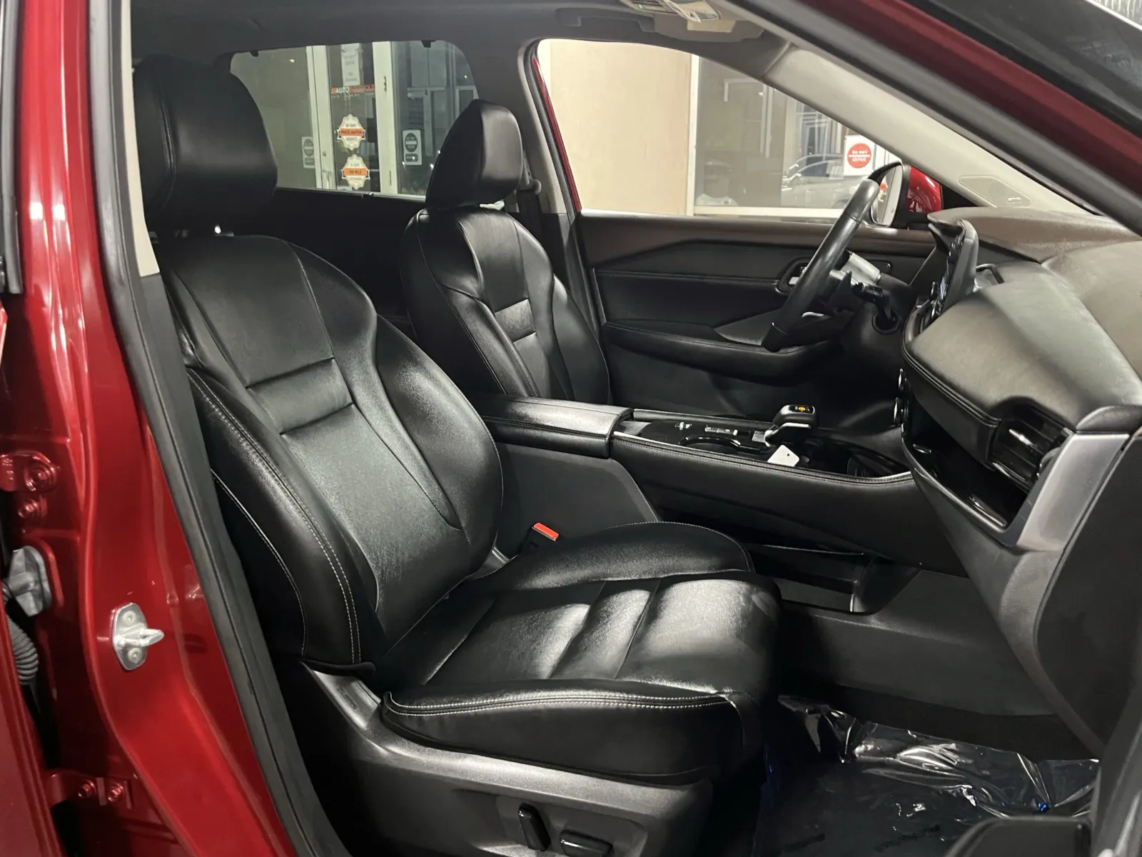 Nissan Rogue photo 26