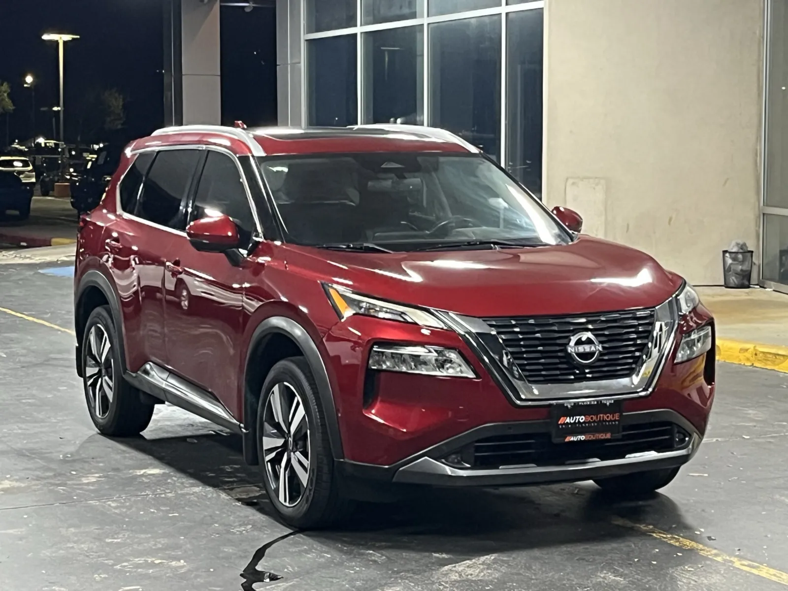 Nissan Rogue photo 2