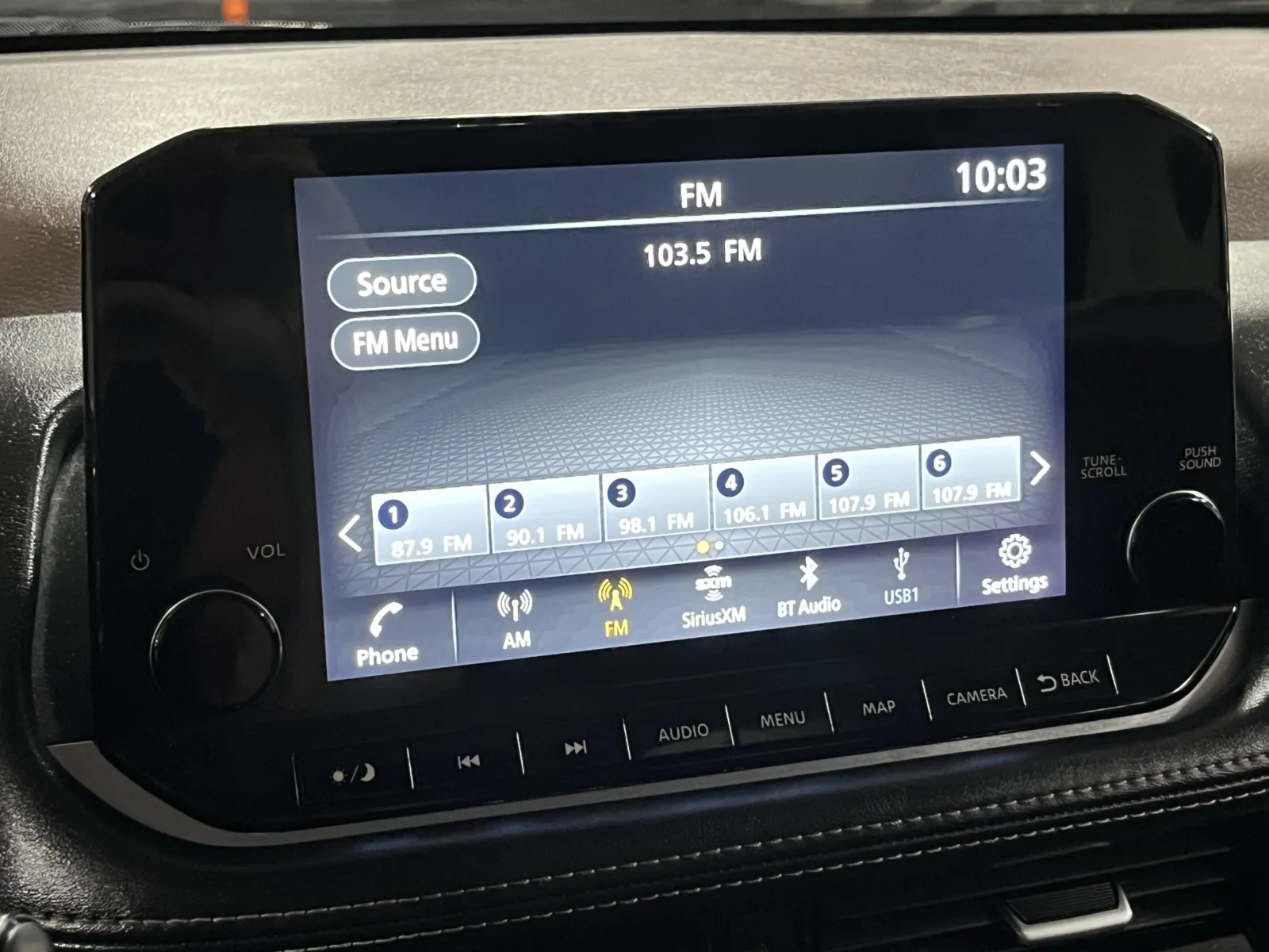 Nissan Rogue photo 6