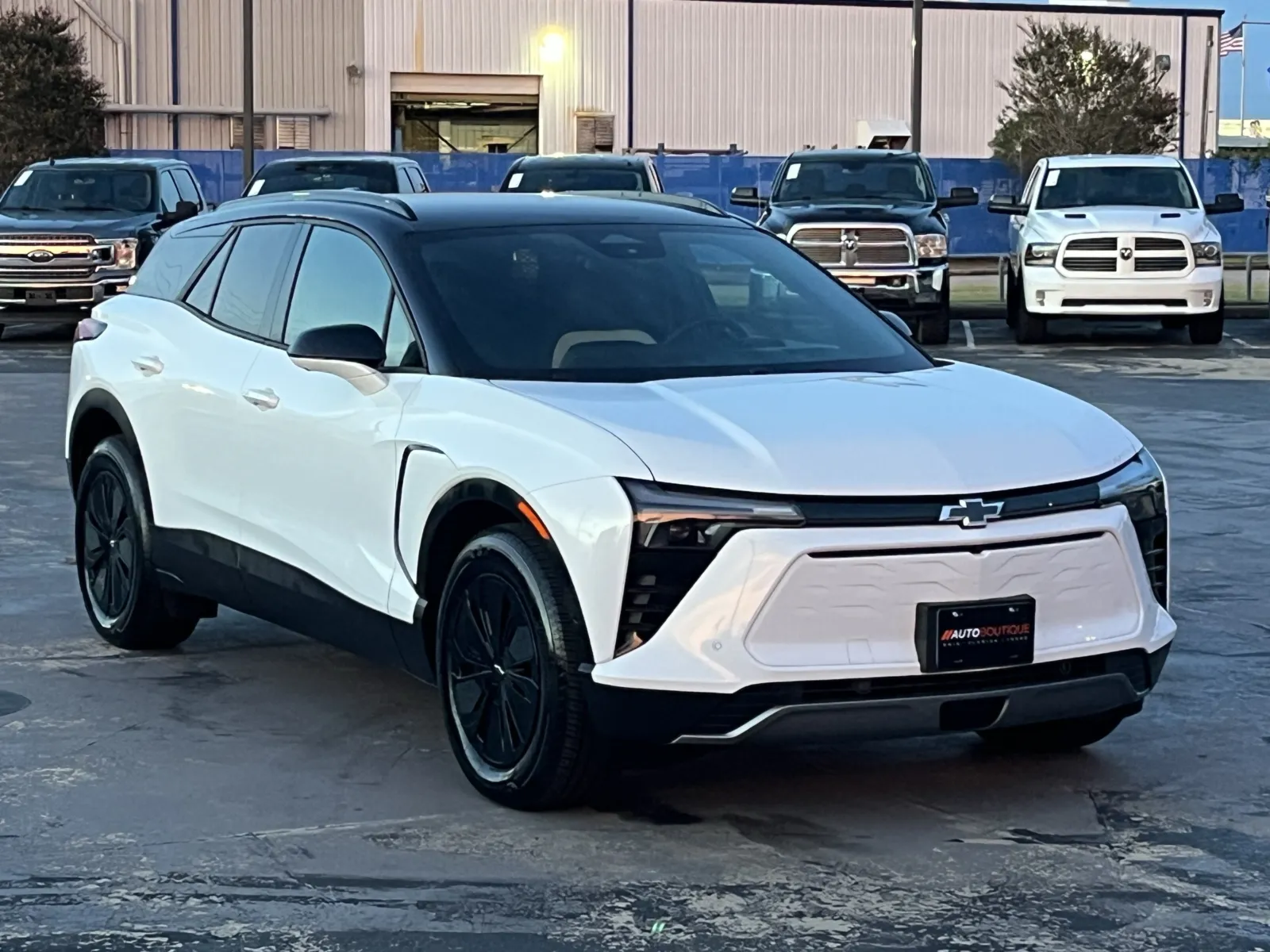 Chevrolet Blazer photo 3