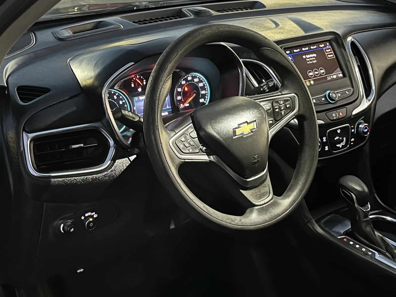 Chevrolet Equinox photo 14