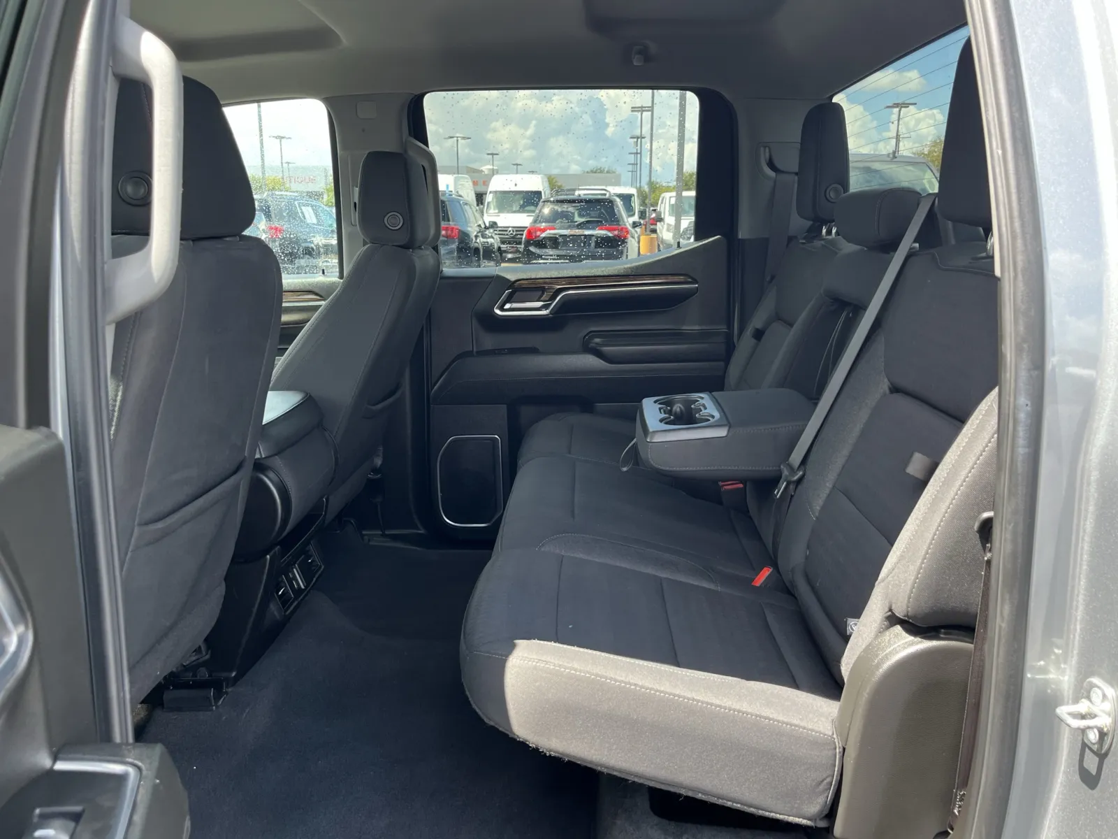 GMC Sierra photo 26