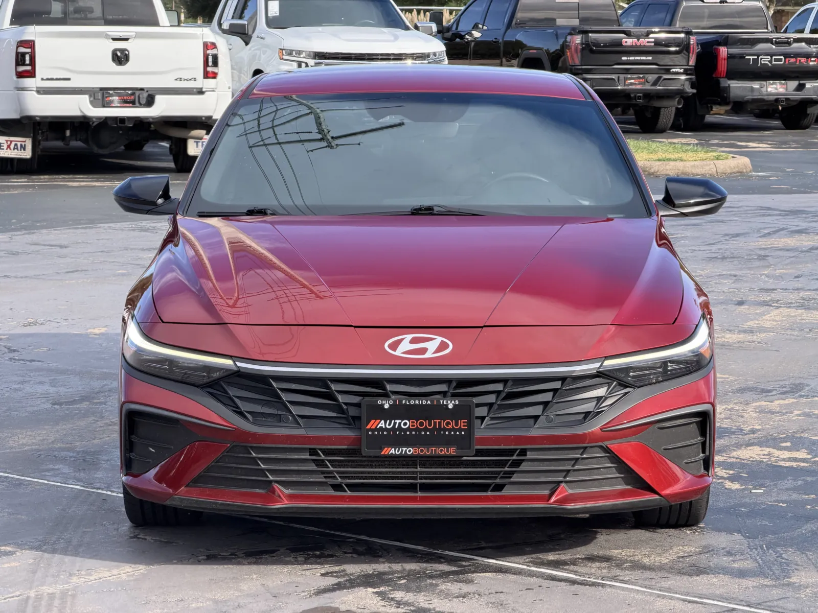 Hyundai Elantra photo 5