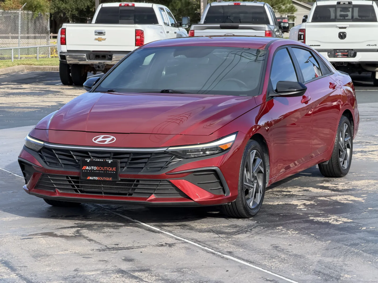 Hyundai Elantra photo 4