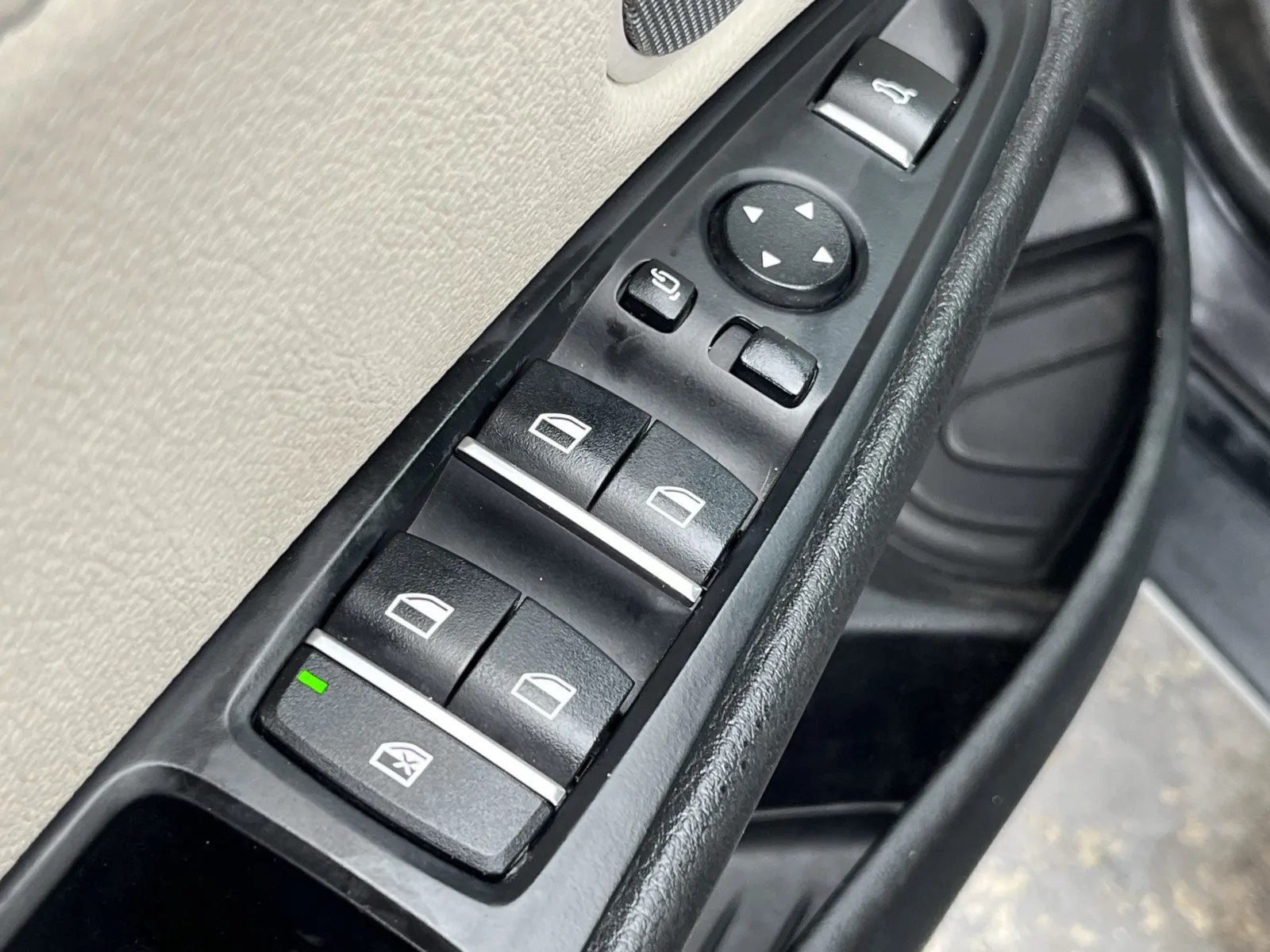 BMW X5 photo 26