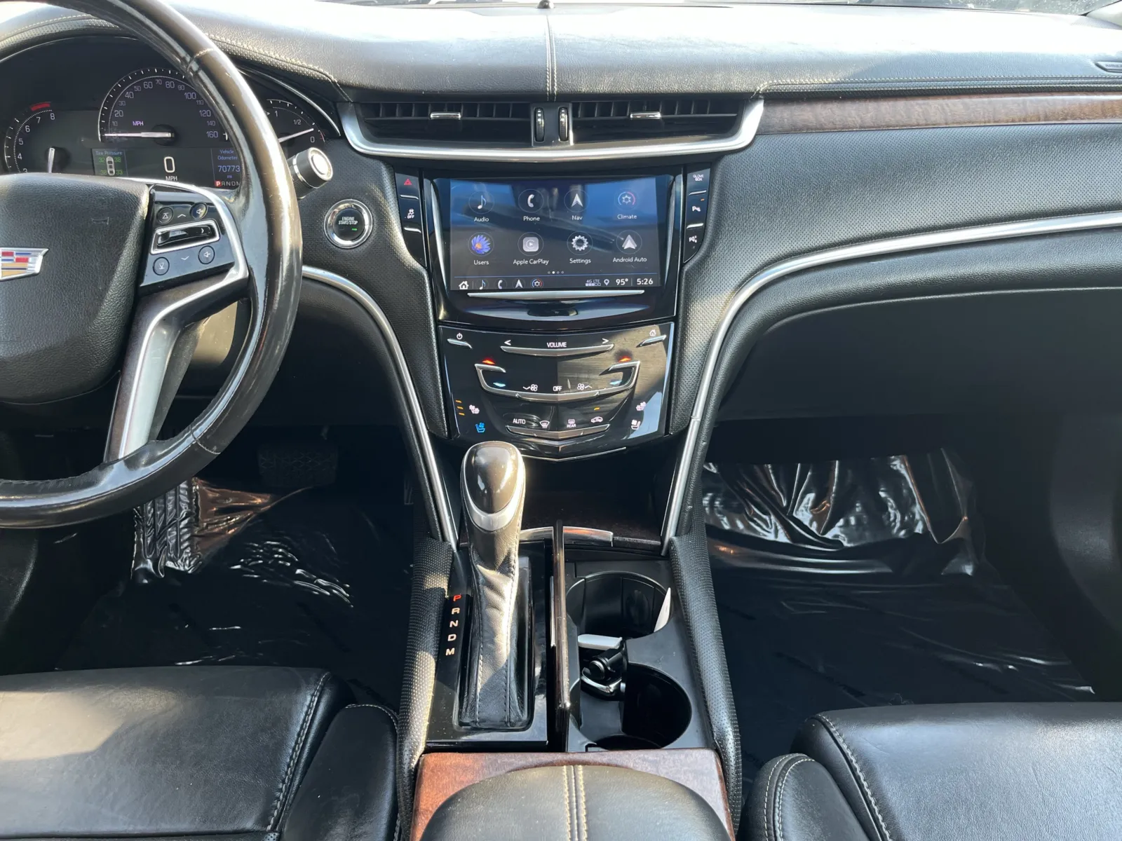 Cadillac XTS photo 23