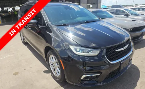 Another view of 2022 Chrysler Pacifica Touring L for sale in Alvin, TX at Auto Boutique Texas