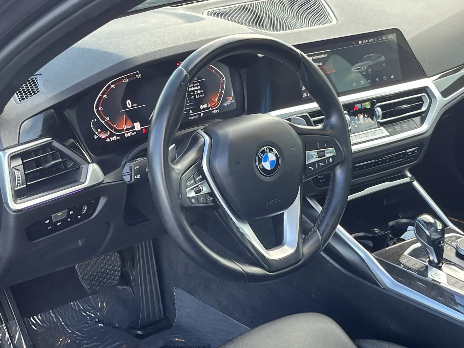 BMW 3 Series photo 15