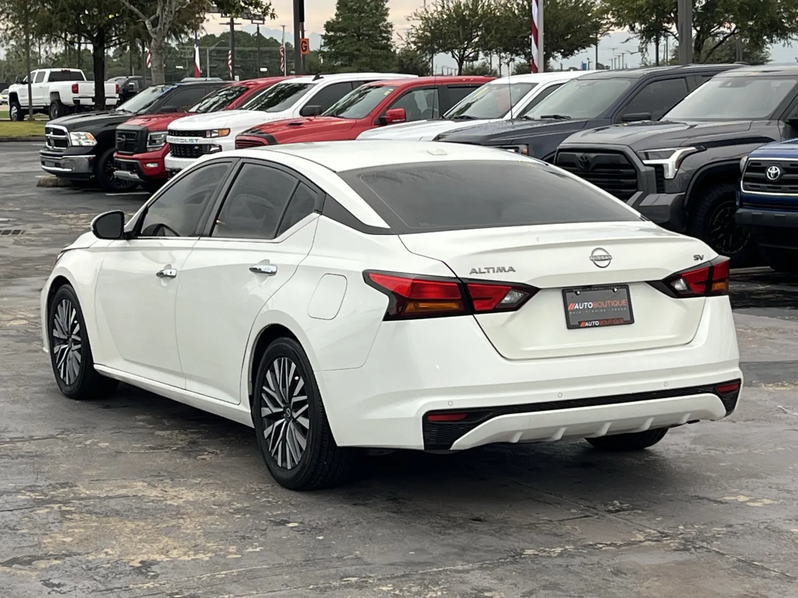 Nissan Altima photo 8