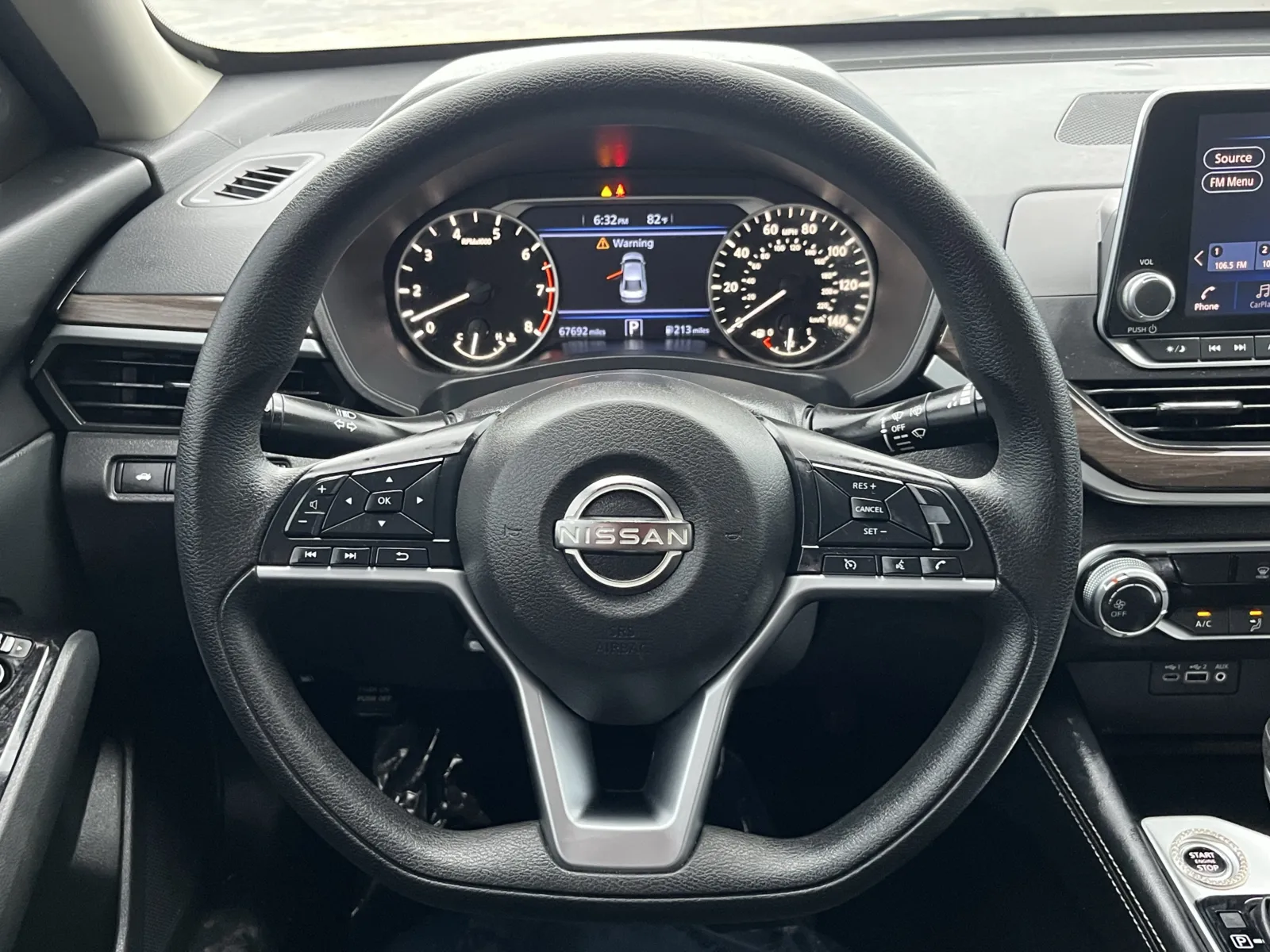 Nissan Altima photo 17