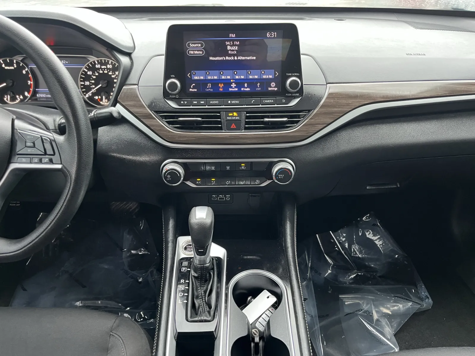 Nissan Altima photo 23