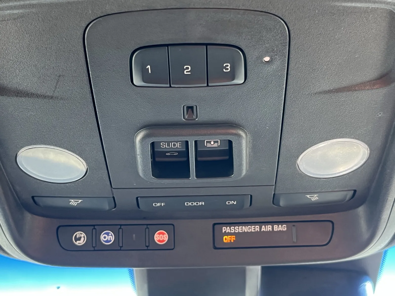 Cadillac XTS photo 23