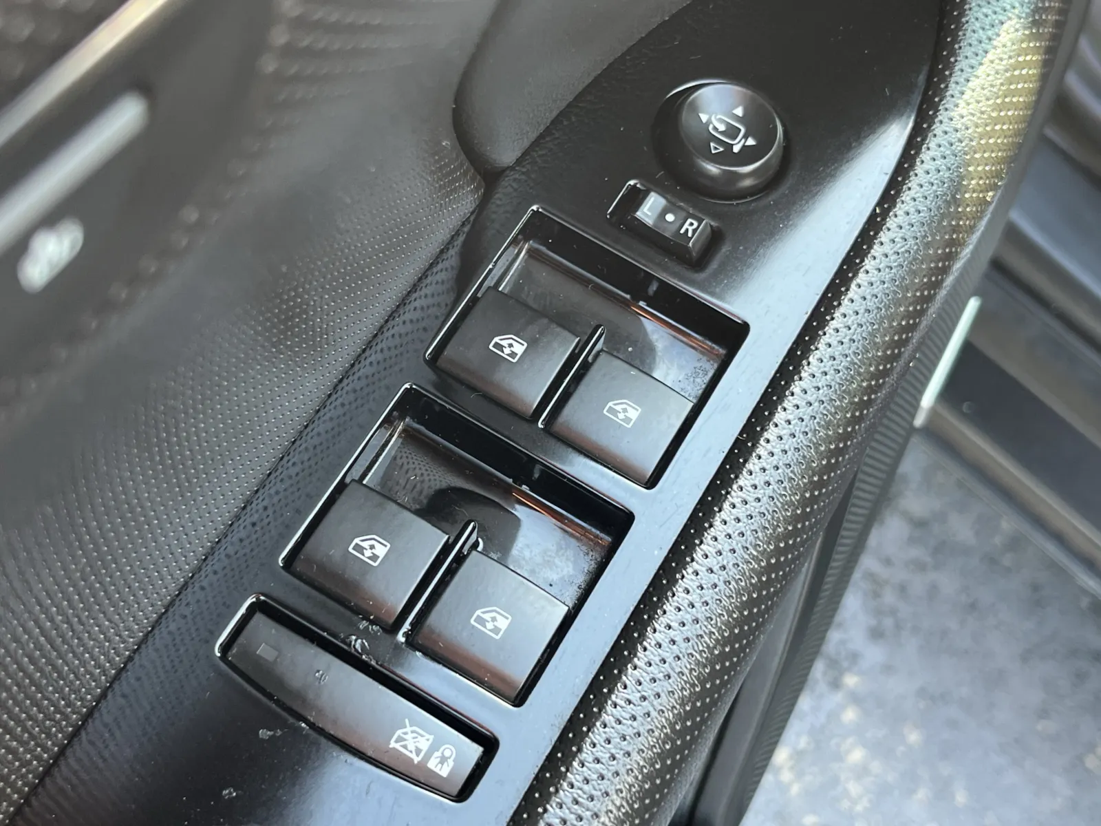 Cadillac XTS photo 25