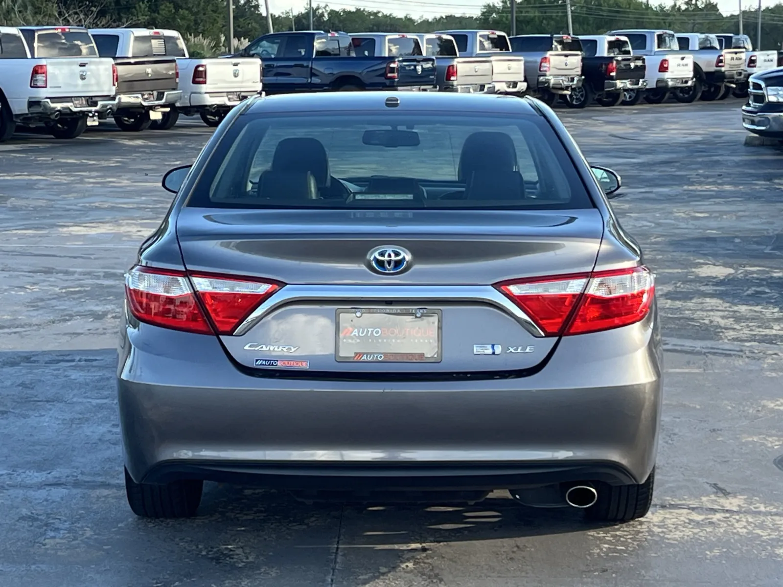 Toyota Camry photo 8