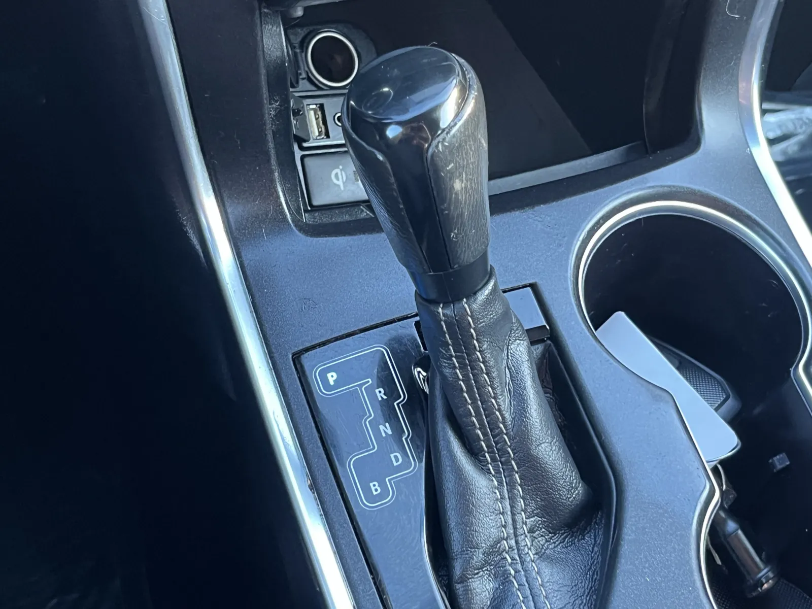 Toyota Camry photo 20