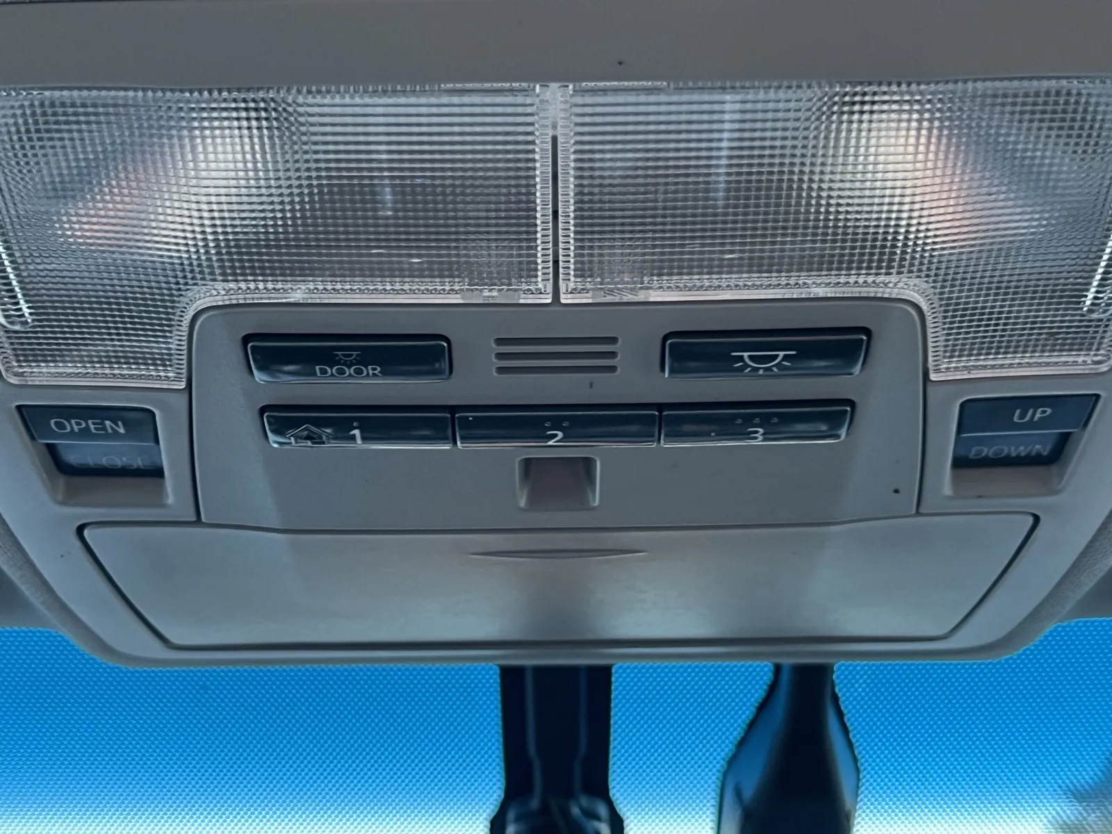 Toyota Camry photo 21