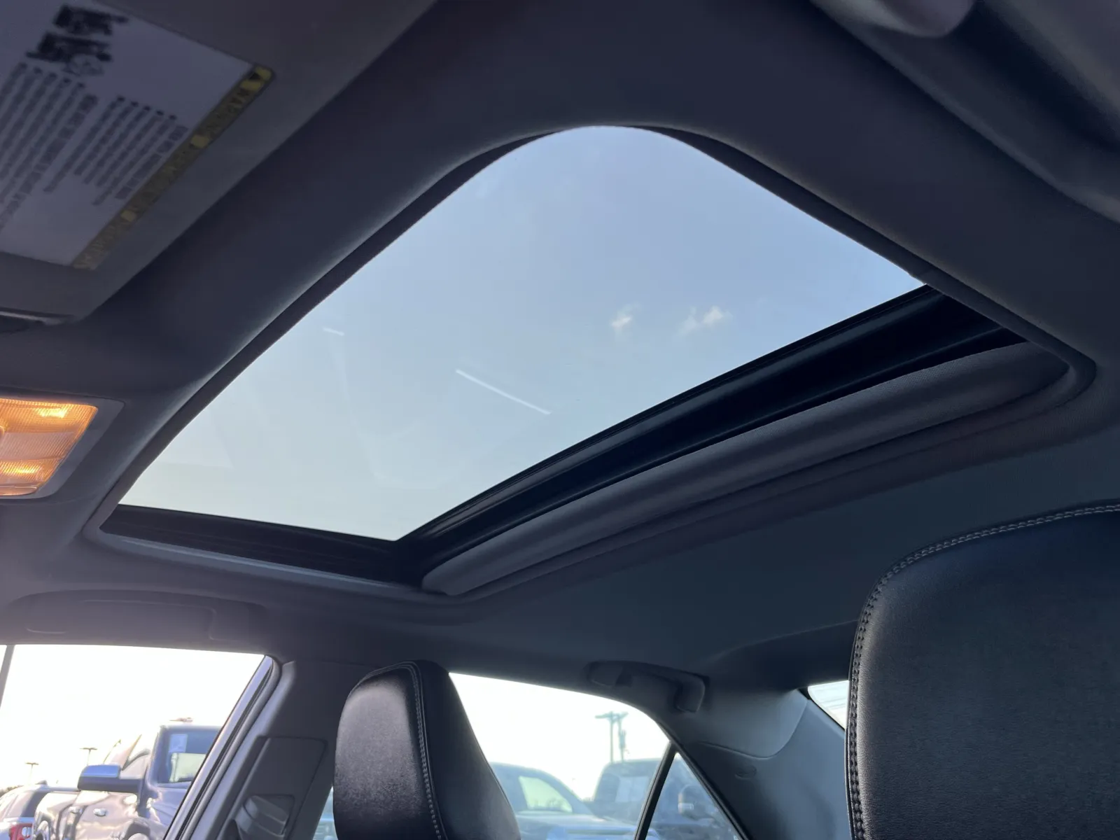Toyota Camry photo 7