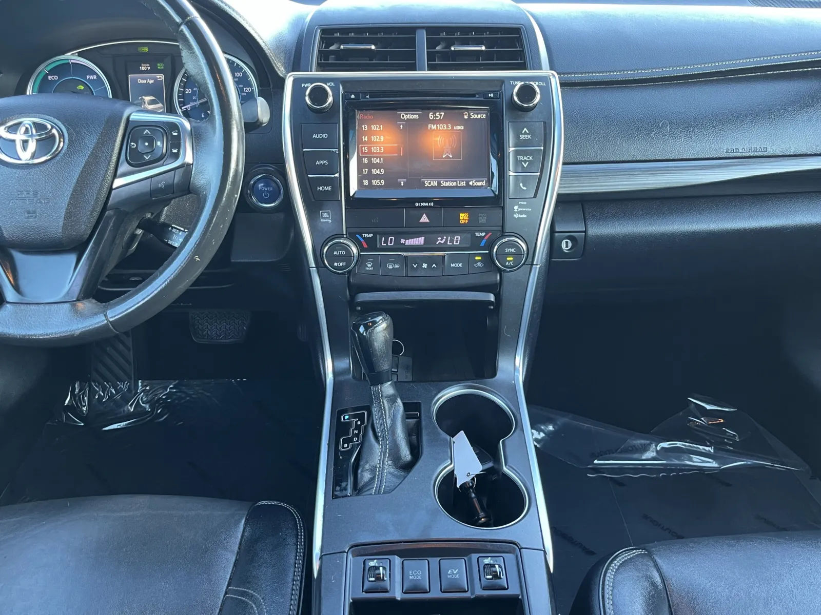 Toyota Camry photo 22