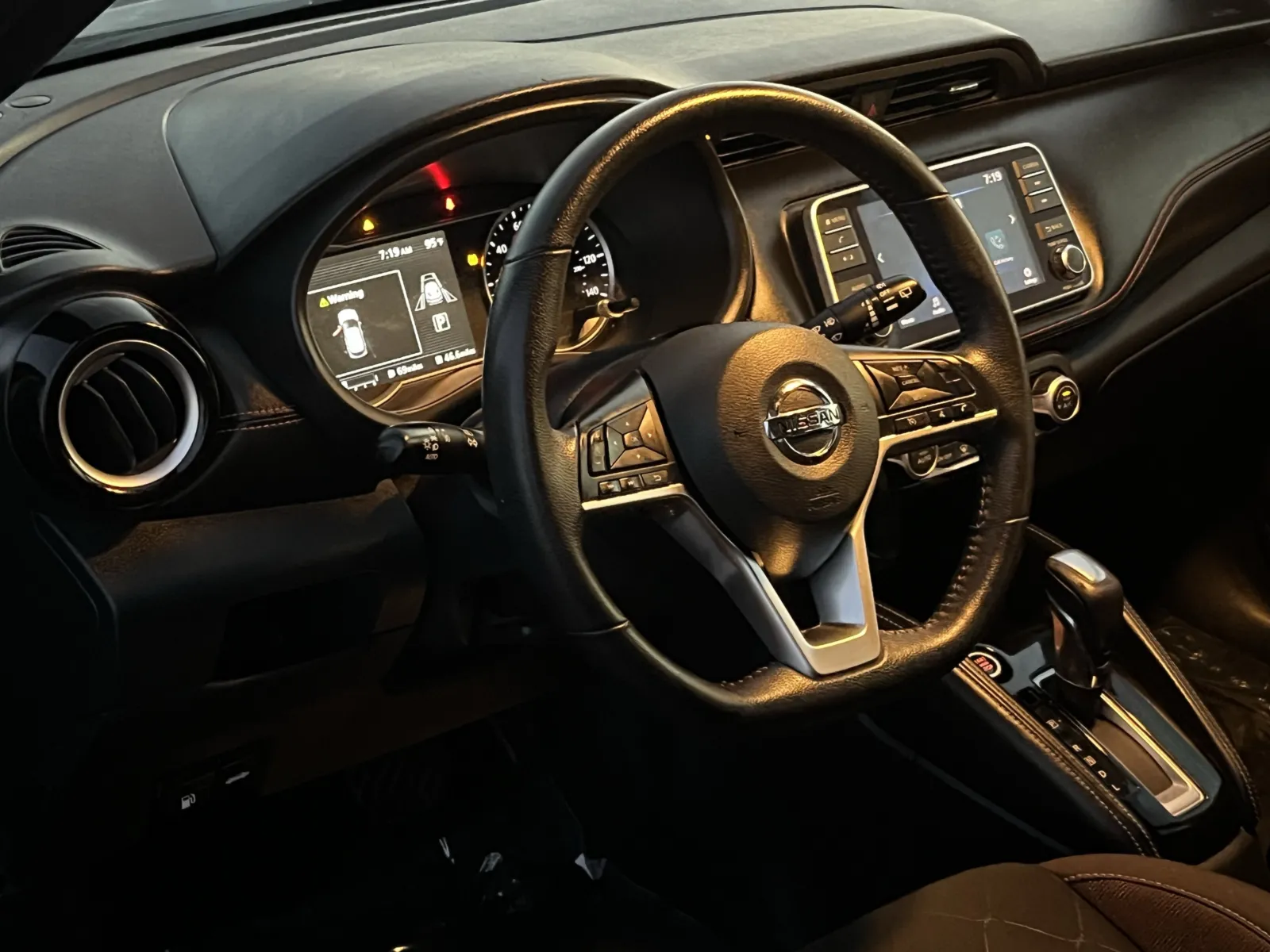 Nissan Kicks photo 14