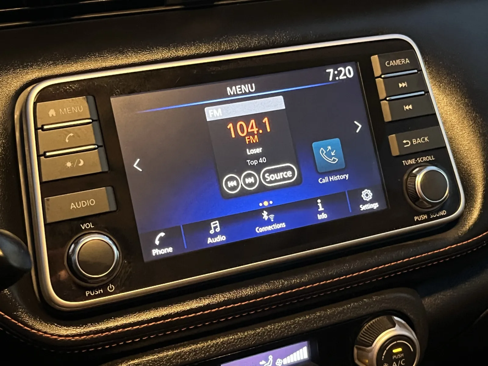Nissan Kicks photo 6