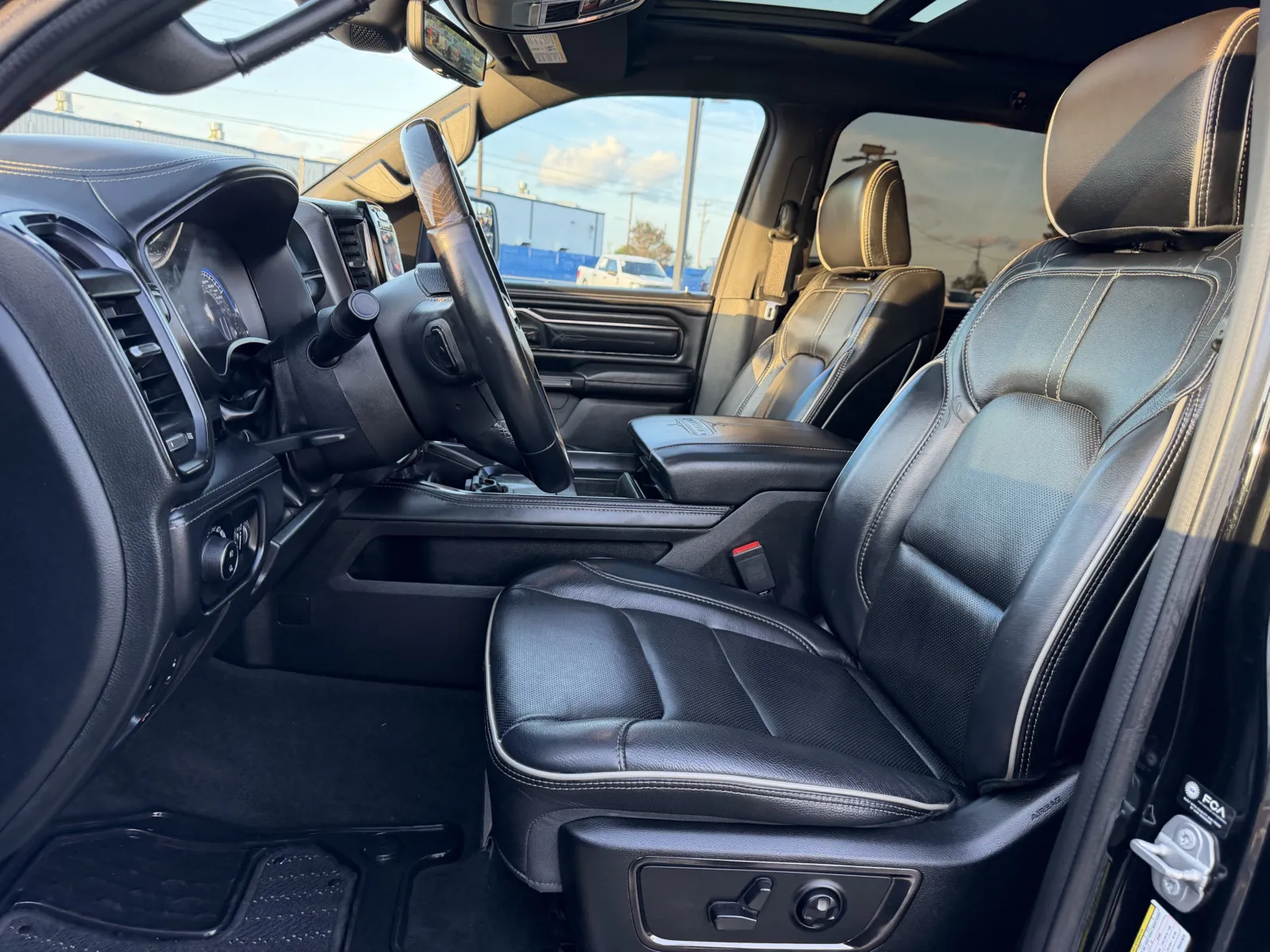Ram 1500 photo 25