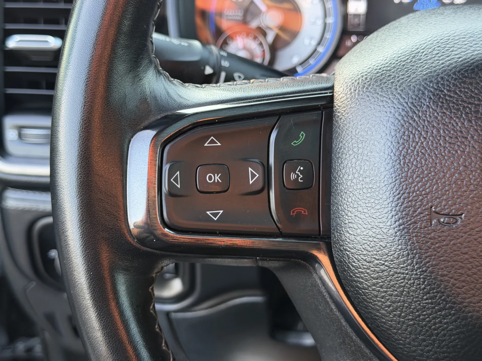 Ram 1500 photo 7