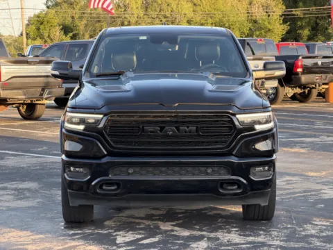 More photos of 2022 Ram 1500 Limited at Auto Boutique Texas, TX