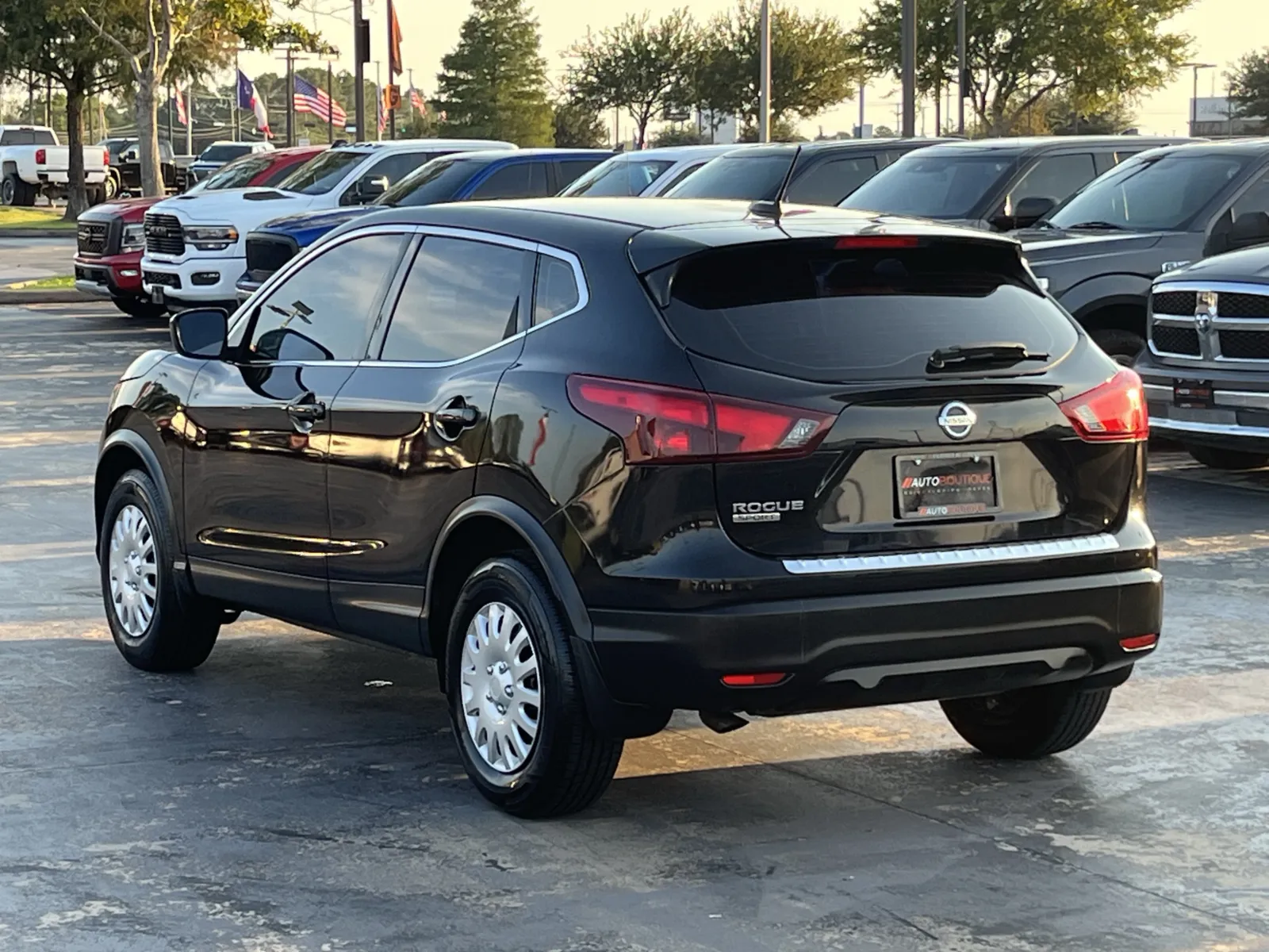 Nissan Rogue Sport photo 10